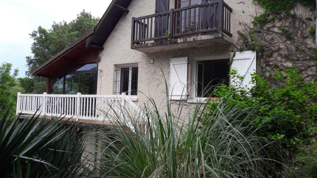 B&B En Plein Coeur De La Foret Artiguelouve エクステリア 写真